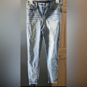 Buckle Black Fit no 75 Ankle Skinny Jeans with Frayed Hem Size 26